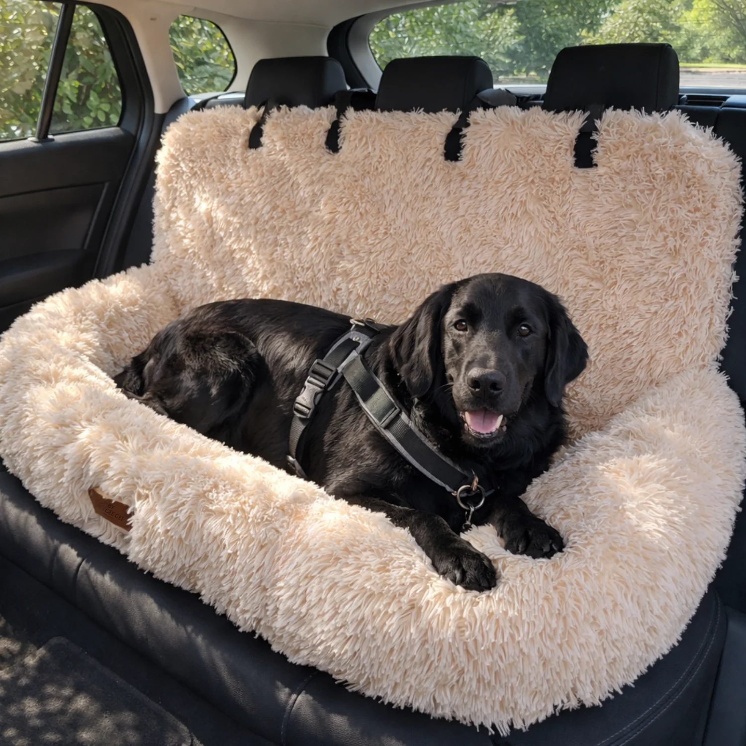 Autostoel Fluffy - De Ideale Hondenstoel Voor Onderweg - Image 85